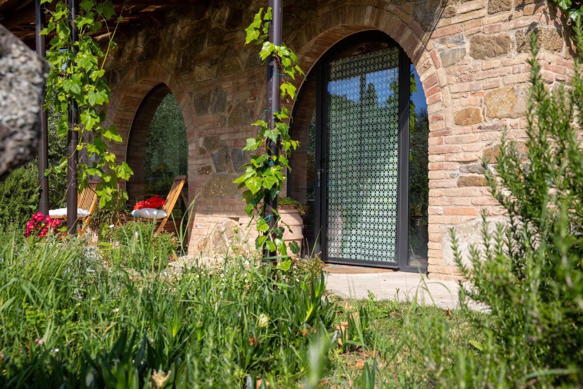 Il Poggio Dell'Eremita Apartment Rigomagno Exterior photo